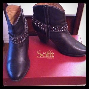 Black leather ankle booties